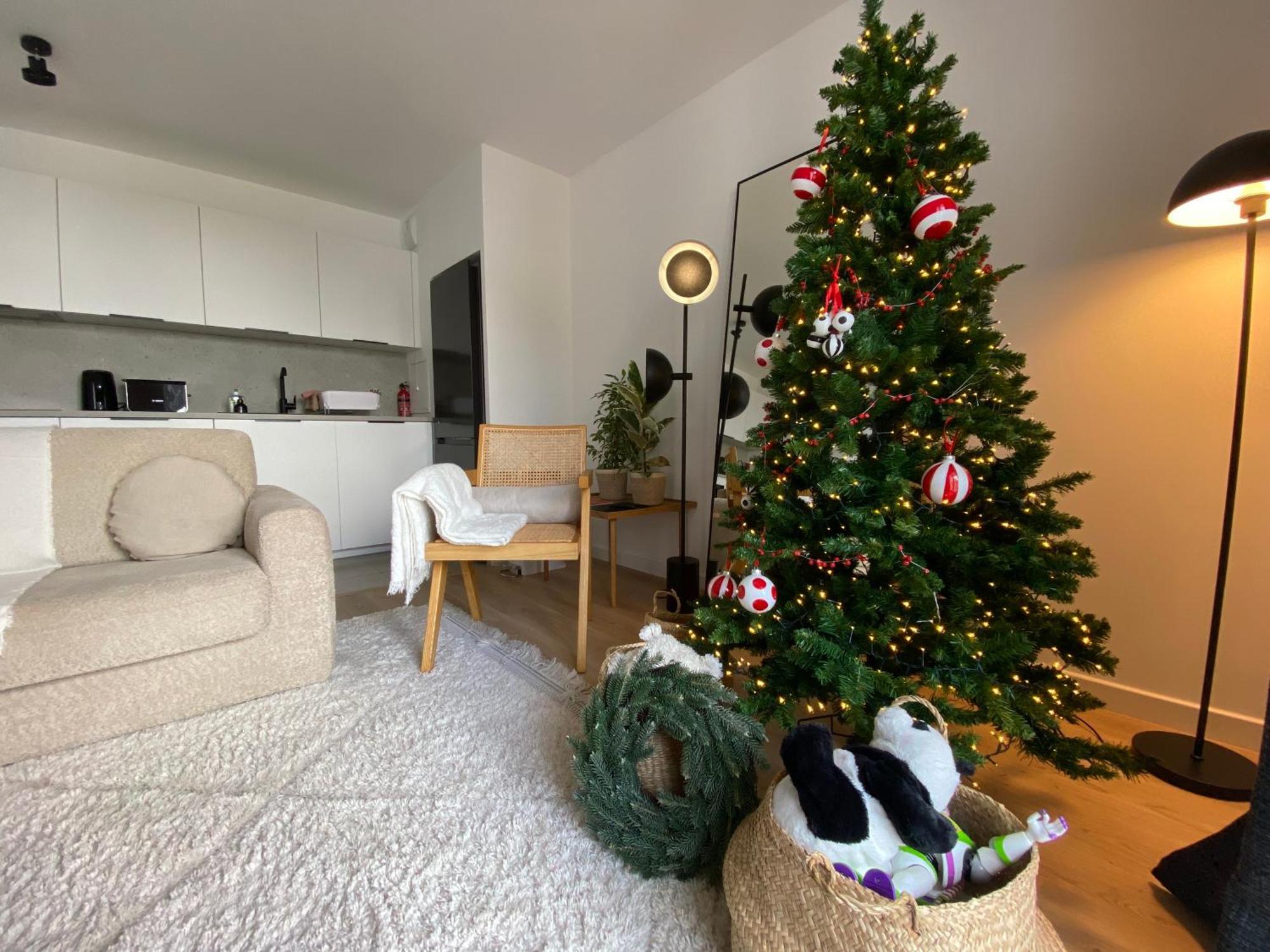 Ferienwohnung Disneyland Minimalist Lifestyle - 5 Pax Serris Exterior foto