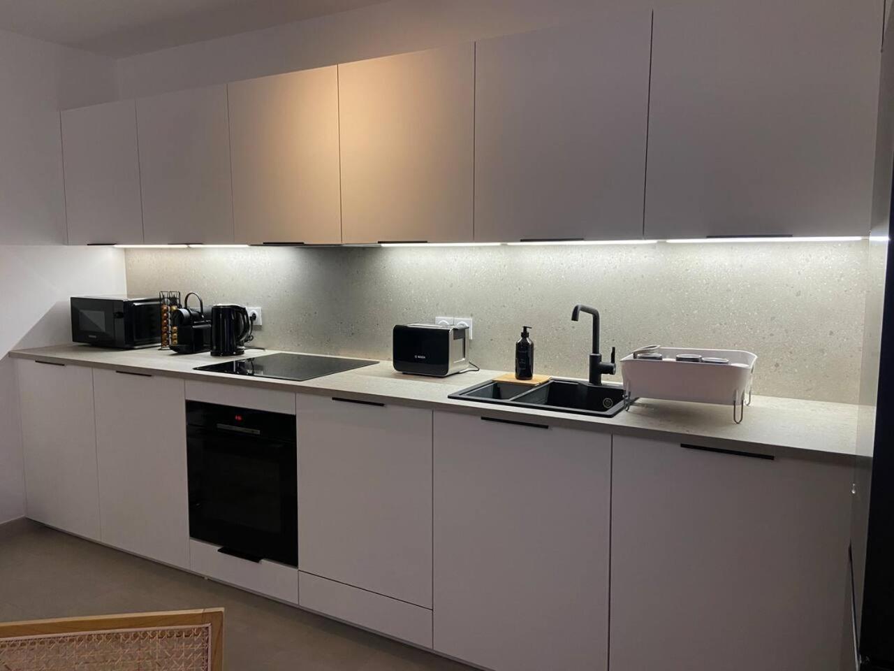 Ferienwohnung Disneyland Minimalist Lifestyle - 5 Pax Serris Exterior foto