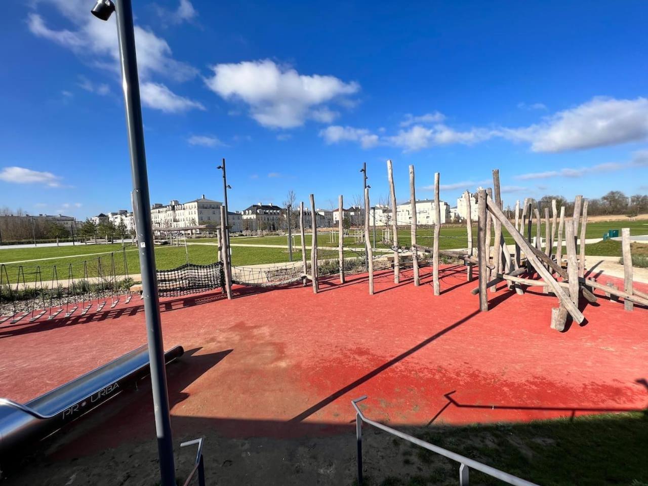 Ferienwohnung Disneyland Minimalist Lifestyle - 5 Pax Serris Exterior foto